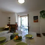 Garibaldi Apartment