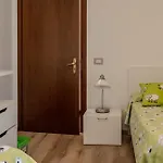 Garibaldi Apartment
